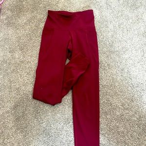 Old navy pocketed leggings